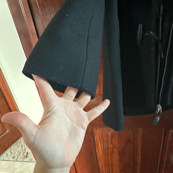 Mackage wool coat. Photo on model is not the actual jacket but sample photo. - Picture 15 of 16